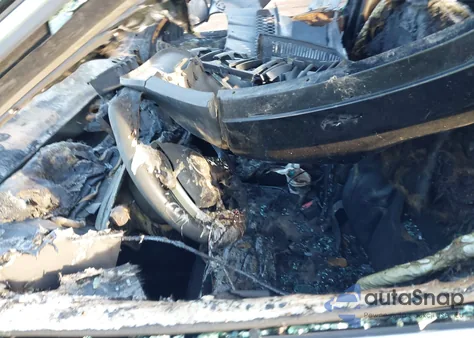 2018 Jeep Cherokee Latitude Plus 4X4 z USA, uszkodzony, nr VIN 1C4PJMLB3JD529825